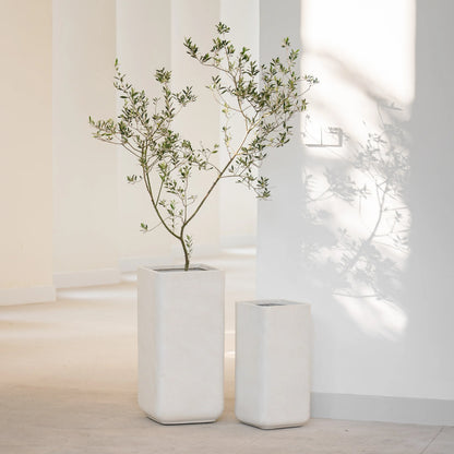 Large Ceramic-Finish Fiberglass Planter Pots – Indoor & Outdoor Garden Floor Planters