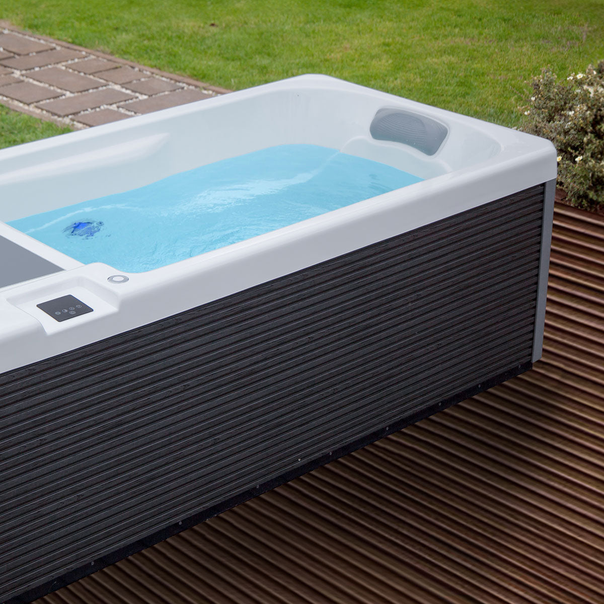 Alaska Pro Cold Plunge Tub