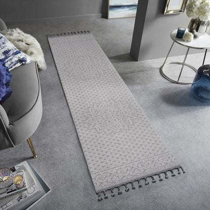 Guros Medallion Indoor / Outdoor Area Rug with Stain Resistance - Dark Gray or White