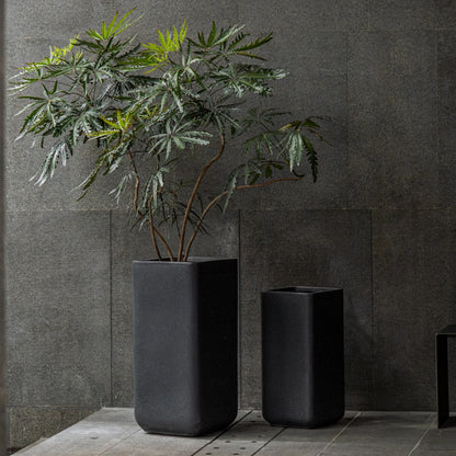 Large Ceramic-Finish Fiberglass Planter Pots – Indoor & Outdoor Garden Floor Planters