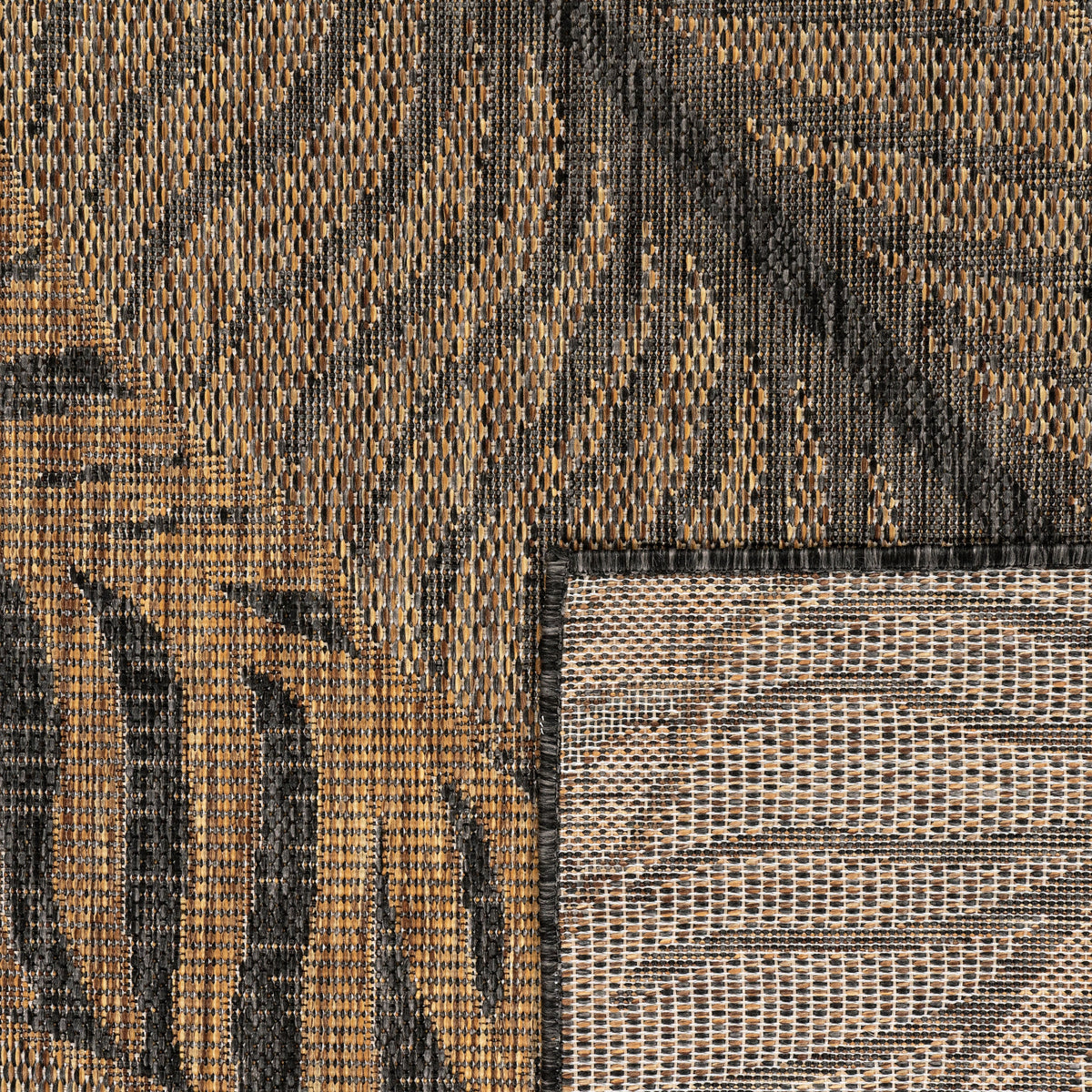 Indoor & Outdoor Rug Captera with Leaves Design
